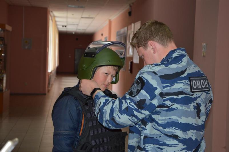 Управление Росгвардии по Свердловской области участвует в акции «Дорогою добра» 