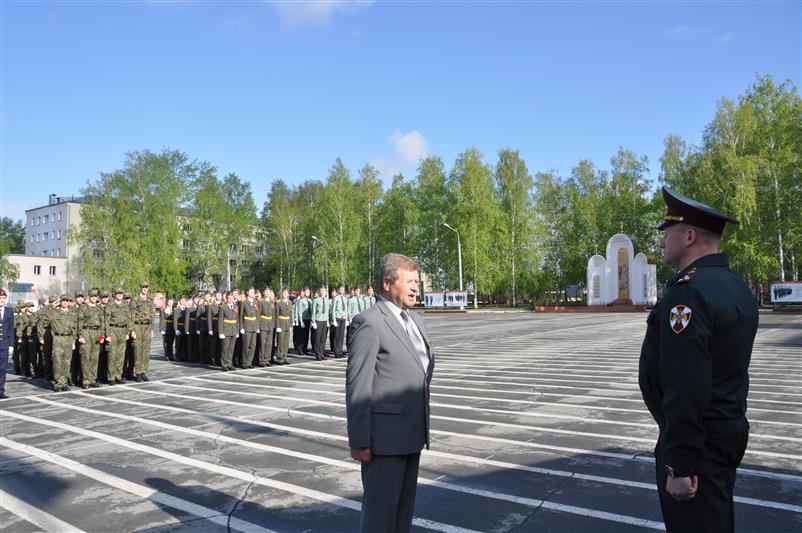 Курсанты Новосибирского военного института Росгвардии провели военно-спортивную игру «Победа-2019»