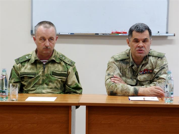 Заместитель командующего Сибирским округом Росгвардии провел вечер вопросов и ответов в управлении ведомства по Хакасии 
