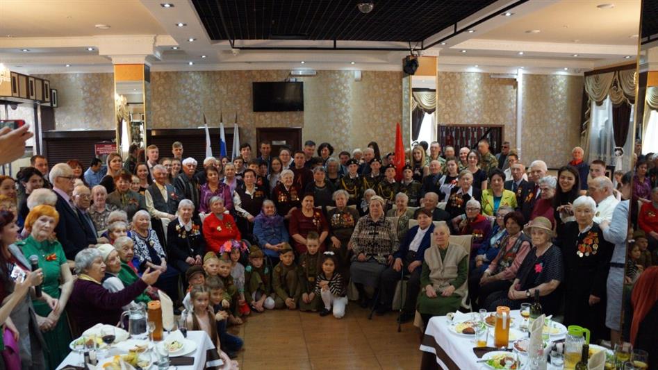 В рамках патриотического проекта «Нам есть чем гордиться» сотрудники камчатского СОБР поздравили ветеранов-фронтовиков с Днем Победы