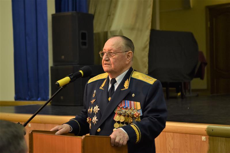 Кадетам МПКУ им. М.А. Шолохова вручены именные стипендии от Клуба военачальников Российской Федерации