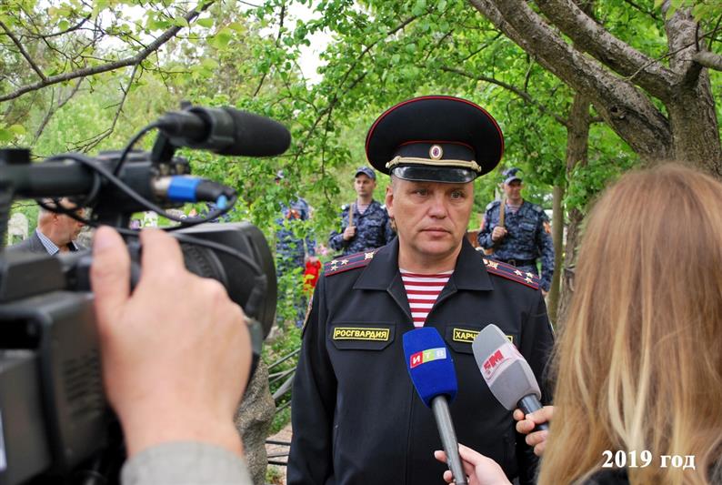 Росгвардейцы восстановили захоронение летчика-фронтовика, ставшего в послевоенные годы первым начальником вневедомственной охраны Крыма (фото, видео)