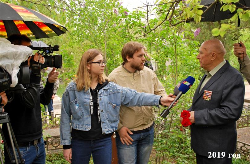 Росгвардейцы восстановили захоронение летчика-фронтовика, ставшего в послевоенные годы первым начальником вневедомственной охраны Крыма (фото, видео)