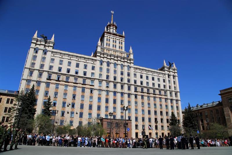 Музыканты оркестра Управления Росгвардии по Челябинской области присоединились к всероссийской ведомственной акции «Мелодии Победы» (видео)