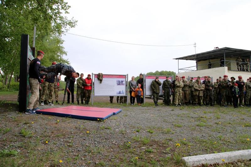 В Уральском округе Росгвардии состоялись квалификационные испытания на право ношения крапового берета