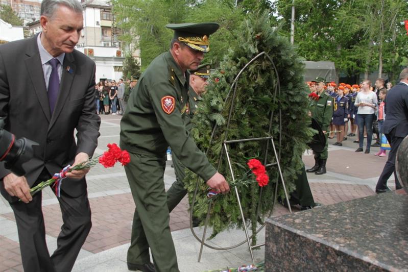 В Хабаровске при участии росгвардейцев проведено торжественное мероприятие, посвященное убытию призывников на военную службу