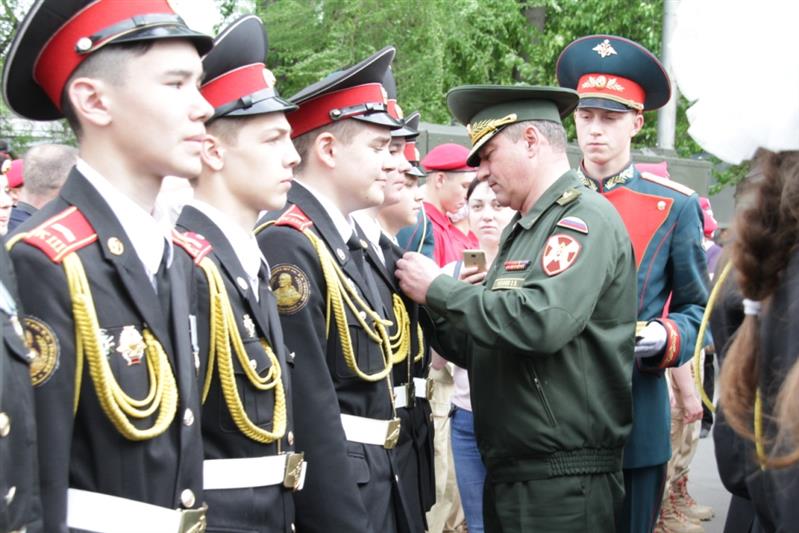 В Хабаровске при участии росгвардейцев проведено торжественное мероприятие, посвященное убытию призывников на военную службу