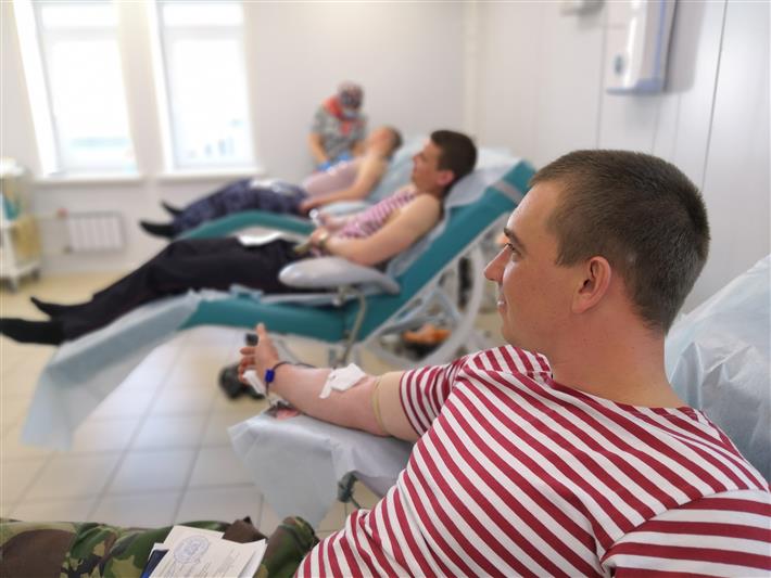 Саратовские росгвардейцы присоединились к акции безвозмездной сдачи крови