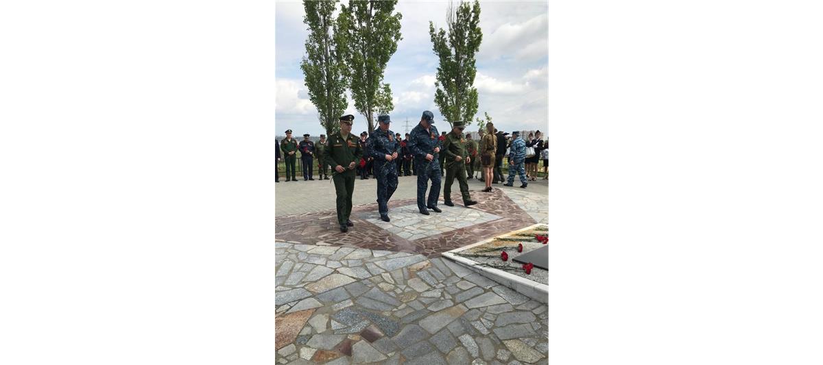 В Волгограде представители Росгвардии встретились с участниками «Вахты Памяти»