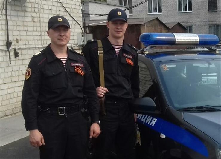 Тюменские росгвардейцы провели патриотические акции и встретились с ветеранами Великой Отечественной войны