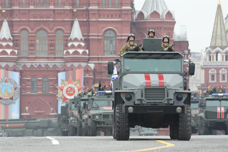 Военнослужащие, курсанты и кадеты Росгвардии приняли участие в параде Победы на Красной площади (фото, видео)