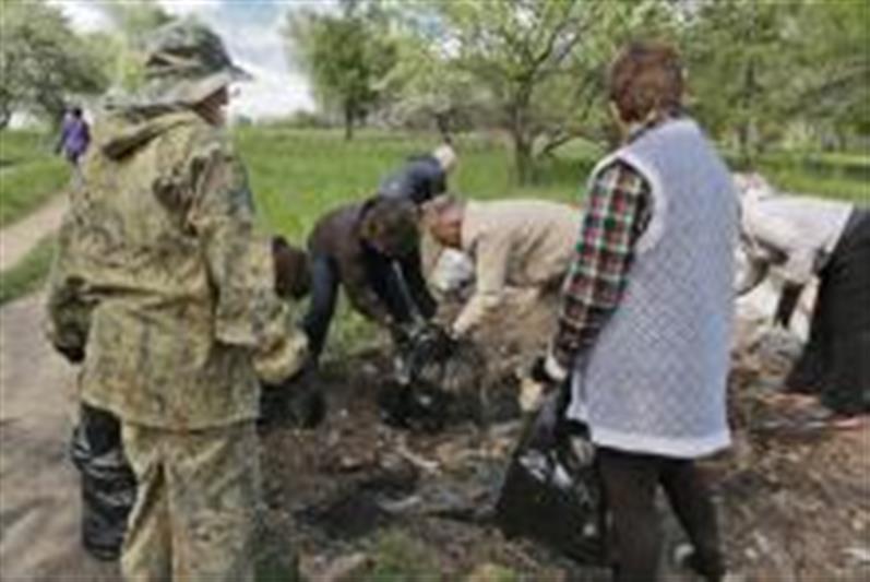 Курсанты Новосибирского военного института Росгвардии приняли участие в экологической акции «Чистый берег»