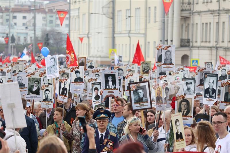 Уральский округ Росгвардии принял участие в торжественных мероприятиях Дня Победы