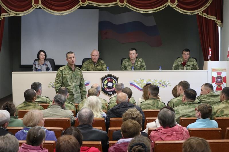 Военнослужащие челябинского отряда спецназа «Оберег» Росгвардии почтили память павших сослуживцев