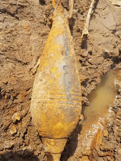 Взрывотехники хабаровского ОМОН обследовали и уничтожили обнаруженную рабочими минометную мину