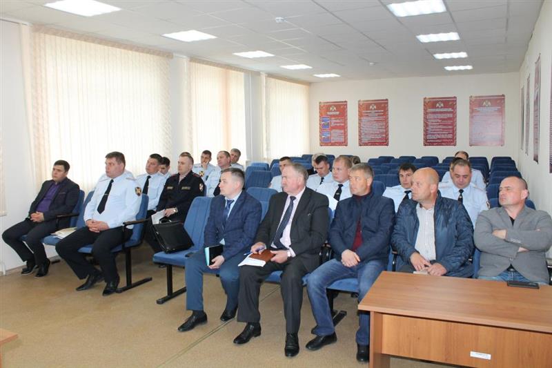 Росгвардейцы обсудили с представителями ЧОП вопросы обеспечения безопасности образовательных учреждений Курганской области