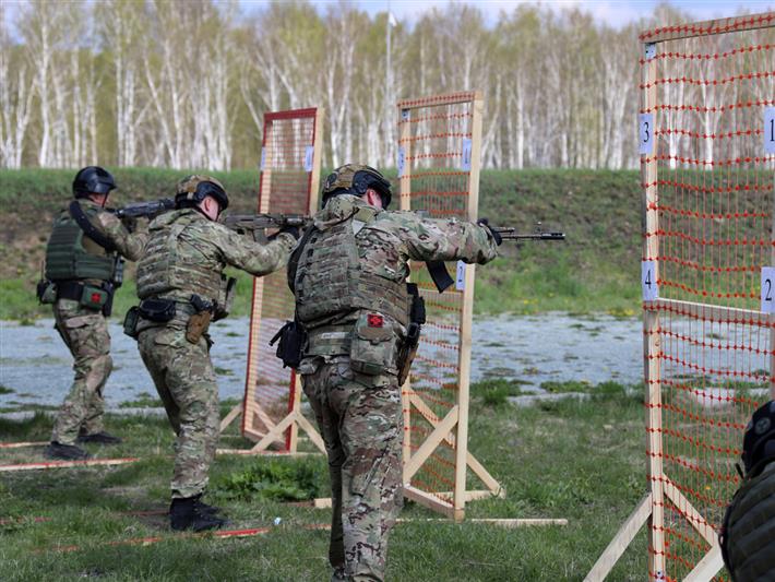 В Новосибирске подвели итоги первого открытого турнира по тактико-циклической стрельбе среди спецподразделений Сибирского округа Росгвардии
