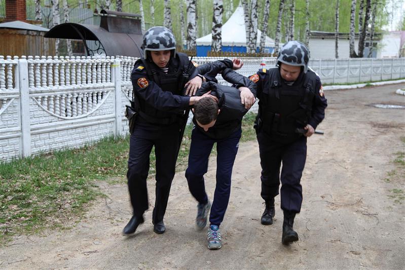 В Казани прошел конкурс профмастерства групп задержания вневедомственной охраны на Кубок полковника милиции Гали Давлеева