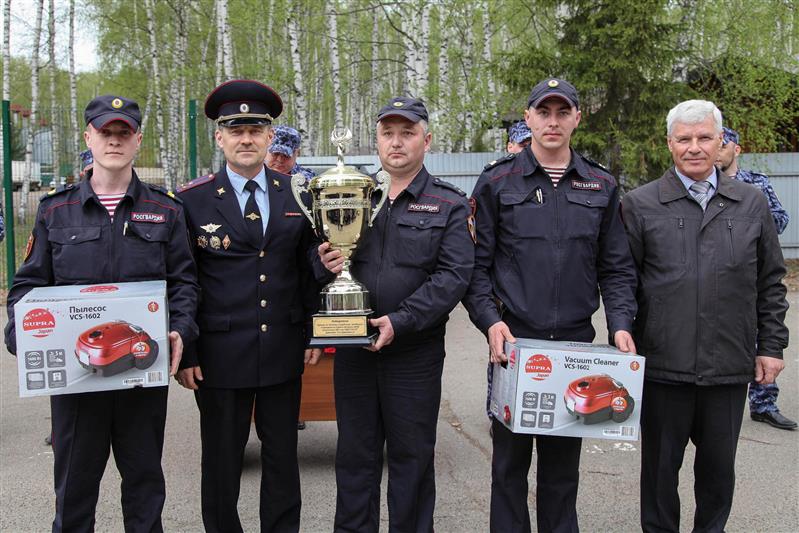 В Казани прошел конкурс профмастерства групп задержания вневедомственной охраны на Кубок полковника милиции Гали Давлеева