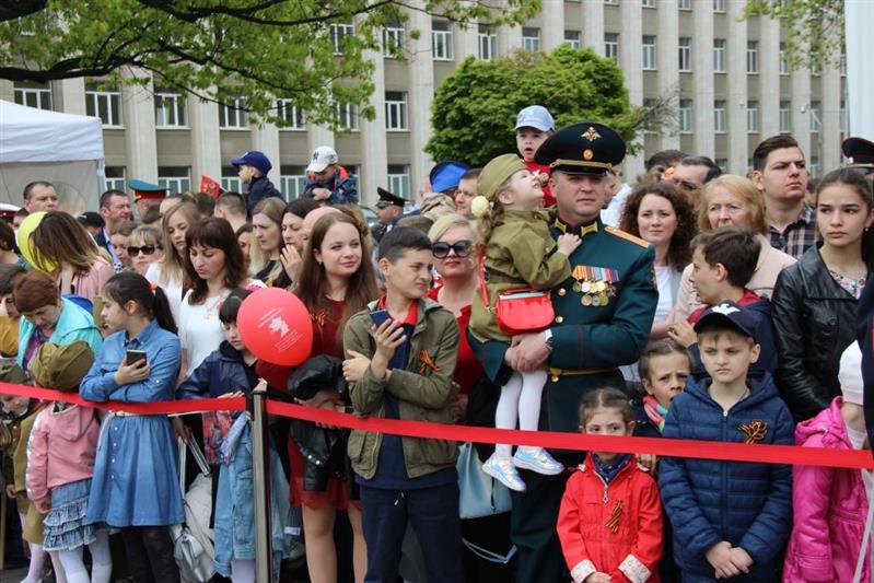 В Северной Осетии сотрудники Росгвардии приняли участие во всероссийской акции «Бессмертный полк»