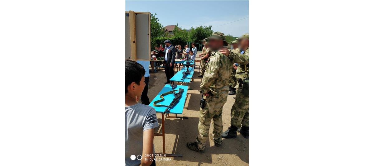 Росгвардейцы организовали патриотическое мероприятие для жителей одного из сел Дагестана
