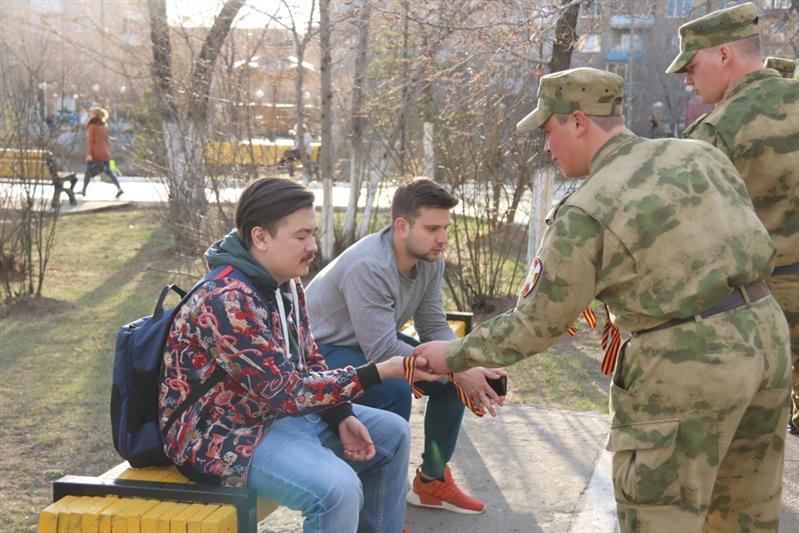 Читинские росгвардейцы  поддержали всероссийскую патриотическую акцию «Георгиевская ленточка»