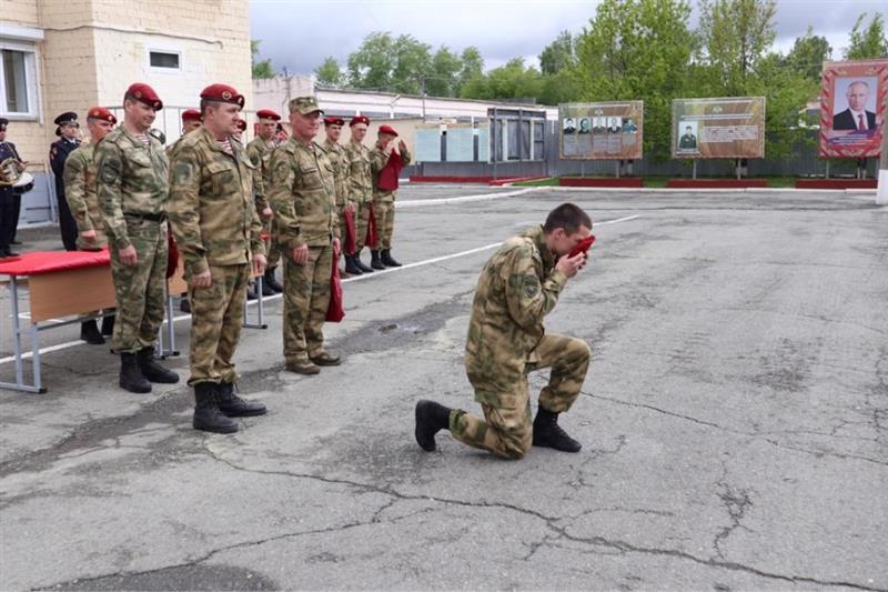 В Уральском округе Росгвардии состоялись квалификационные испытания на право ношения крапового берета