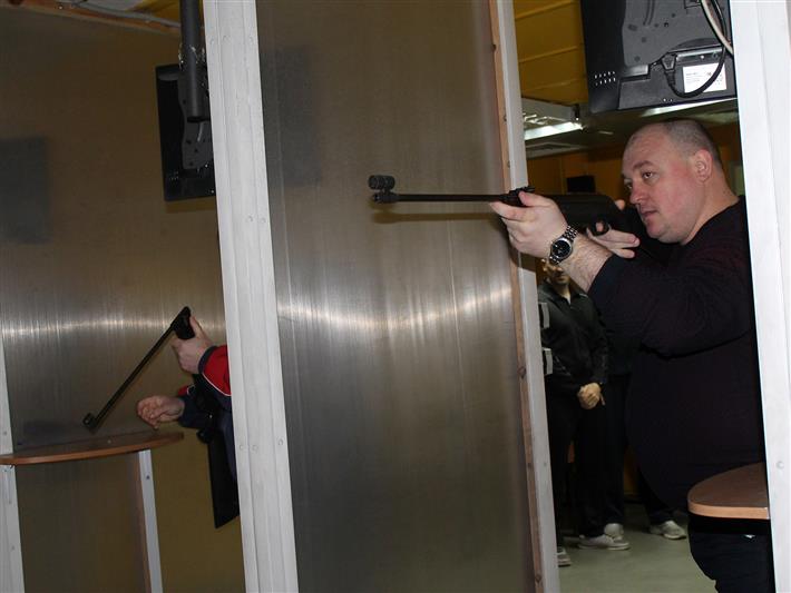 В северском соединении Росгвардии состоялся спортивный праздник «Мама, папа, я – спортивная семья»