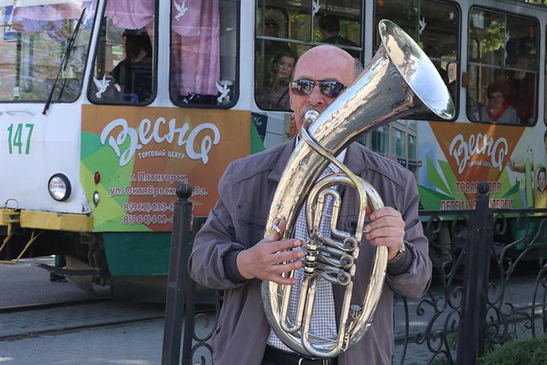 В Пятигорске прошел флешмоб Росгвардии, посвященный Дню Победы (фото, видео)