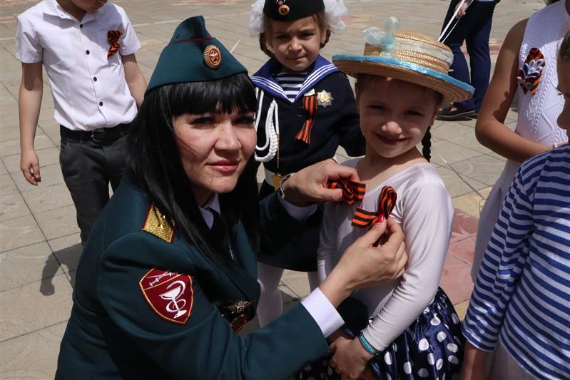 Военнослужащие 2-го военного госпиталя Росгвардии присоединились к акции «Георгиевская лента»