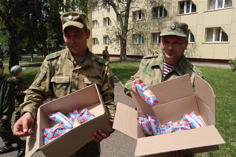 Военнослужащие 2-го военного госпиталя Росгвардии присоединились к акции «Георгиевская лента»