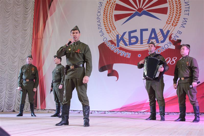 Ансамбль песни и пляски Северо-Кавказского округа Росгвардии  выступил с праздничным концертом в столице Кабардино-Балкарии
