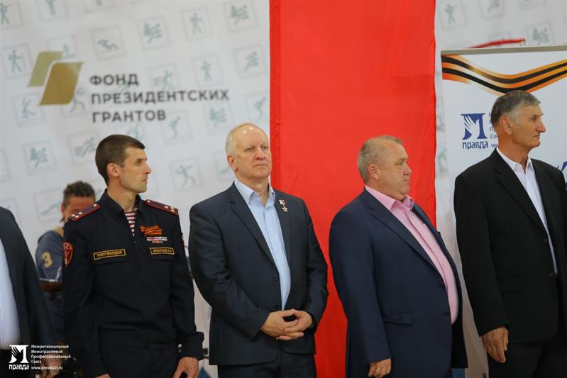 Представители Росгвардии приняли участие в открытии международного турнира по греко-римской борьбе в Белгороде