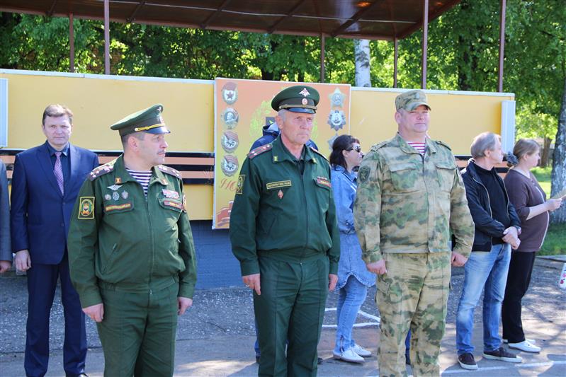 Ивановские росгвардейцы наградили победителей регионального конкурса «Призывник года»