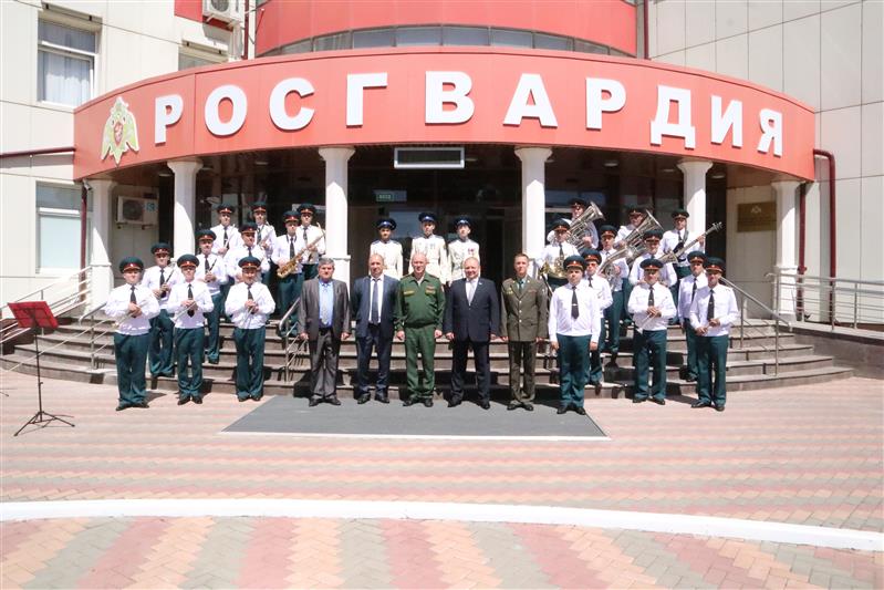 Росгвардия взяла шефство над музыкальным кадетским корпусом Северо-Кавказского государственного института искусств (видео)