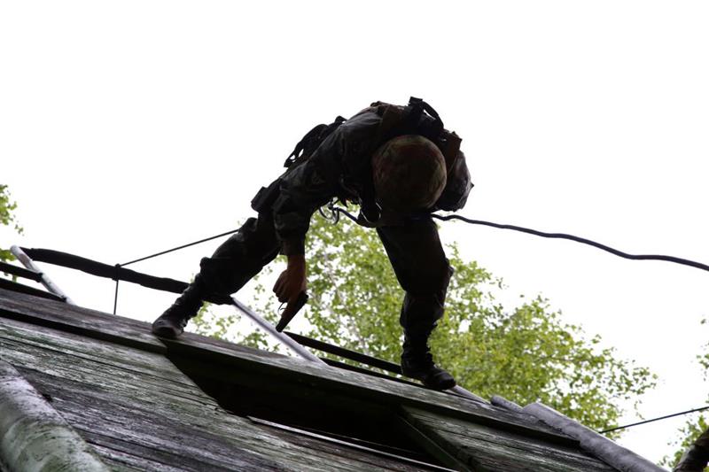 В Уральском округе Росгвардии состоялись квалификационные испытания на право ношения крапового берета