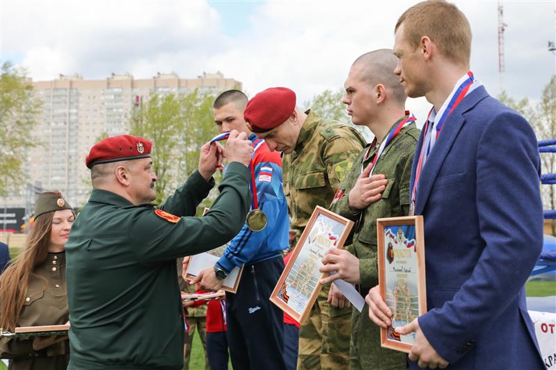 В Отдельной дивизии оперативного назначения им. Ф.Э. Дзержинского войск национальной гвардии состоялся финал турнира по боксу «Кубок Победы»