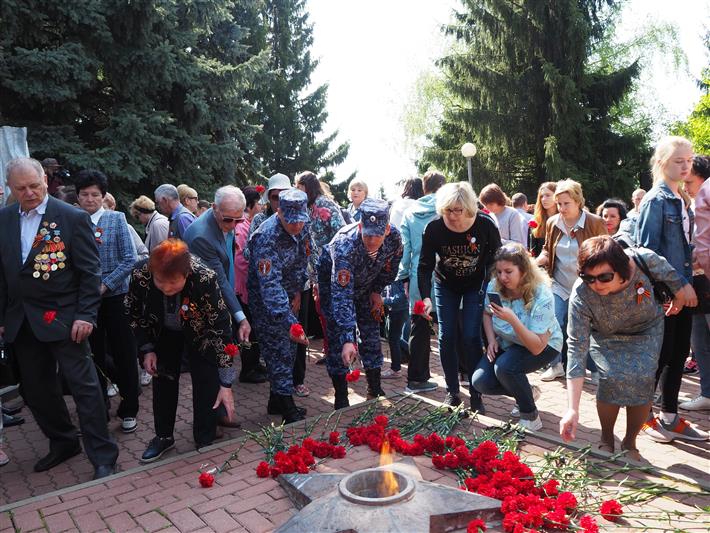 В преддверии Дня Победы семьи росгвардейцев посетили музей-заповедник «Прохоровское поле»