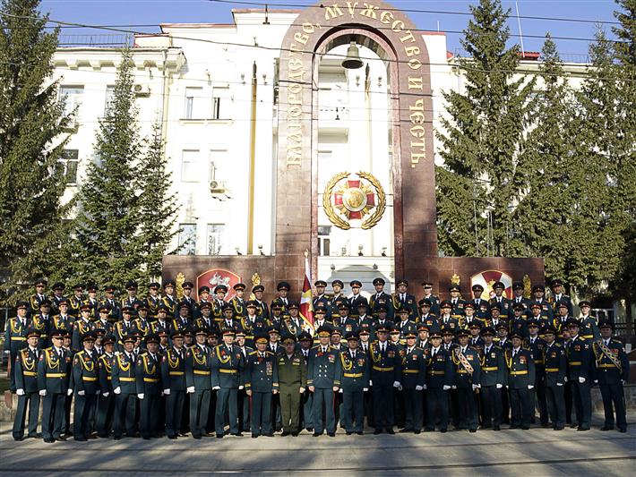 Росгвардейцы Сибири встретили День Победы