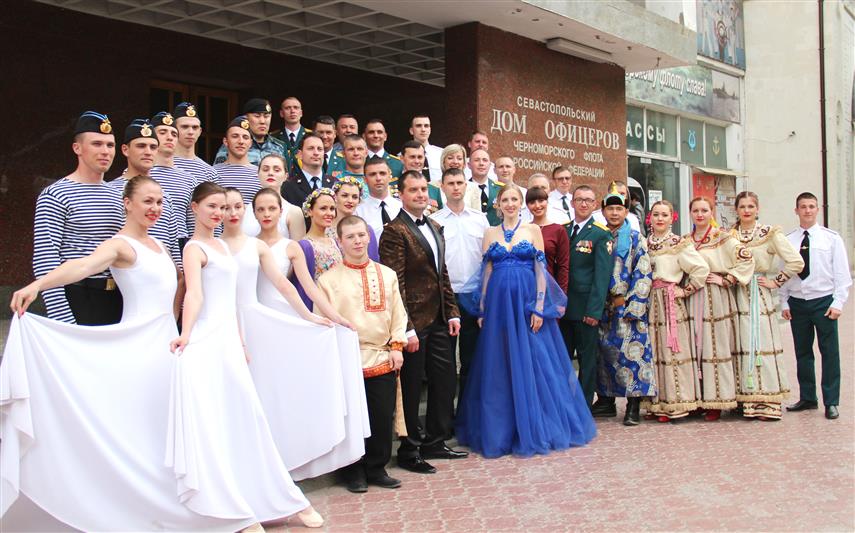 В Севастополе состоялся концерт участников смотра-конкурса самодеятельного творчества Росгвардии «Солдаты антитеррора» (фото, видео)