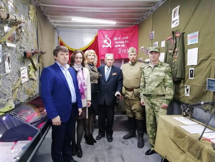 Амурские росгвардейцы приняли участие в открытии выставки передвижного музея «МотоПатриот» 