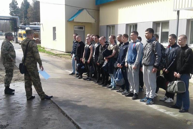 Югорские призывники с оптимизмом идут служить в Росгвардию
