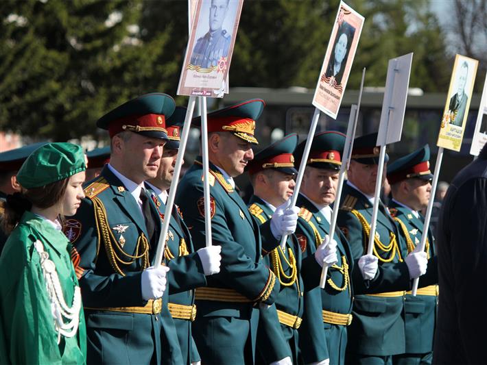 Росгвардейцы Сибири встретили День Победы
