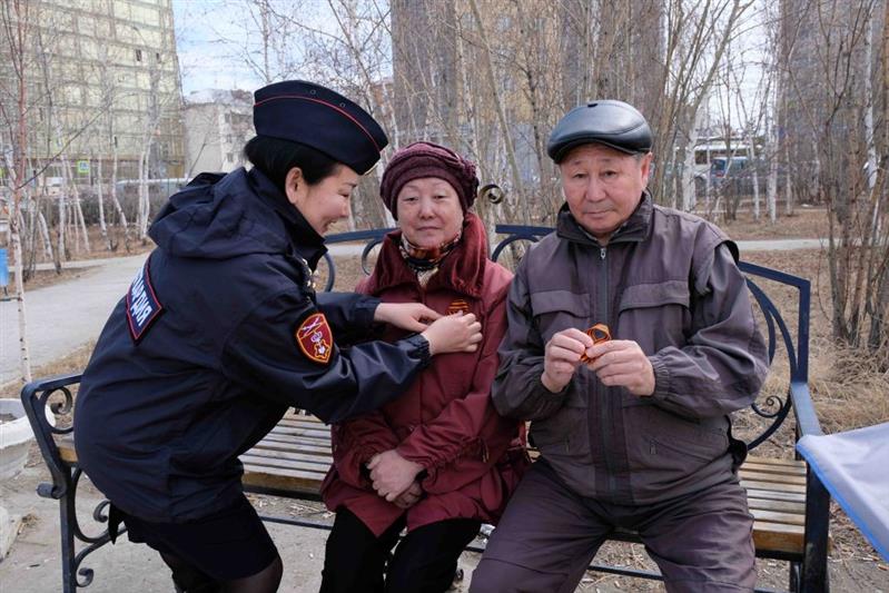 Росгвардейцы Якутии участвуют во всероссийской акции «Георгиевская лента» 