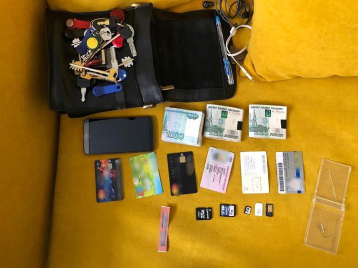 Офицеры томского СОБР и полиции задержали подозреваемых в подделке документов
