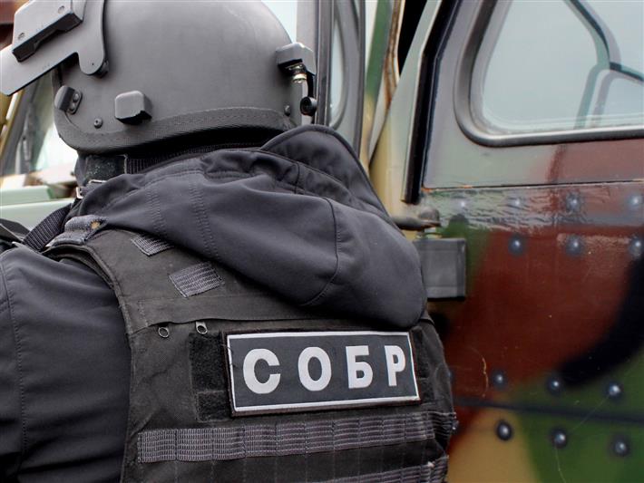 При содействии СОБР в Иркутской области задержан наркодилер, поставлявший крупные партии запрещенных веществ по всей России