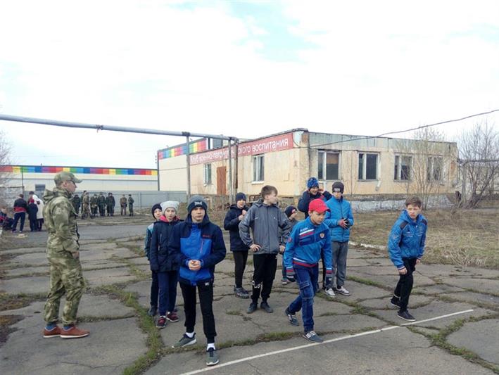 В Кузбассе подшефные Росгвардии приняли нормативы ГТО у детдомовцев