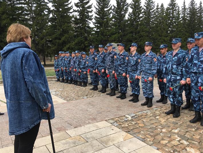 Сотрудники Управления Росгвардии по Омской области почтили память земляков, погибших в годы Великой Отечественной войны