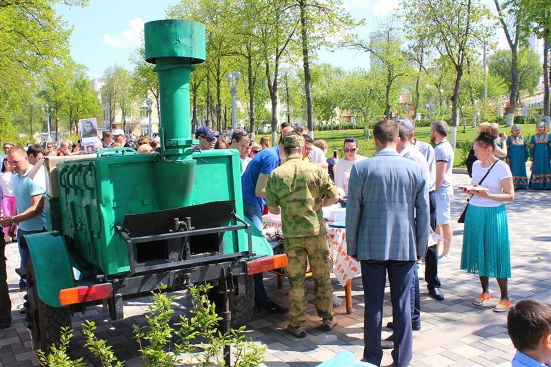 Духовой оркестр самарской Росгвардии подарил горожанам праздник