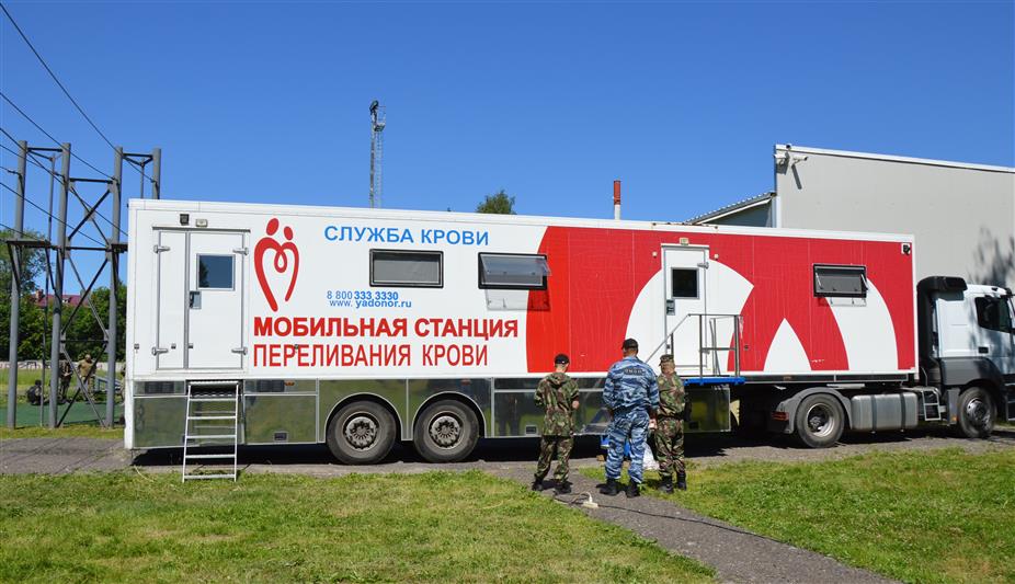 Ярославские росгвардейцы приняли участие в донорской акции 